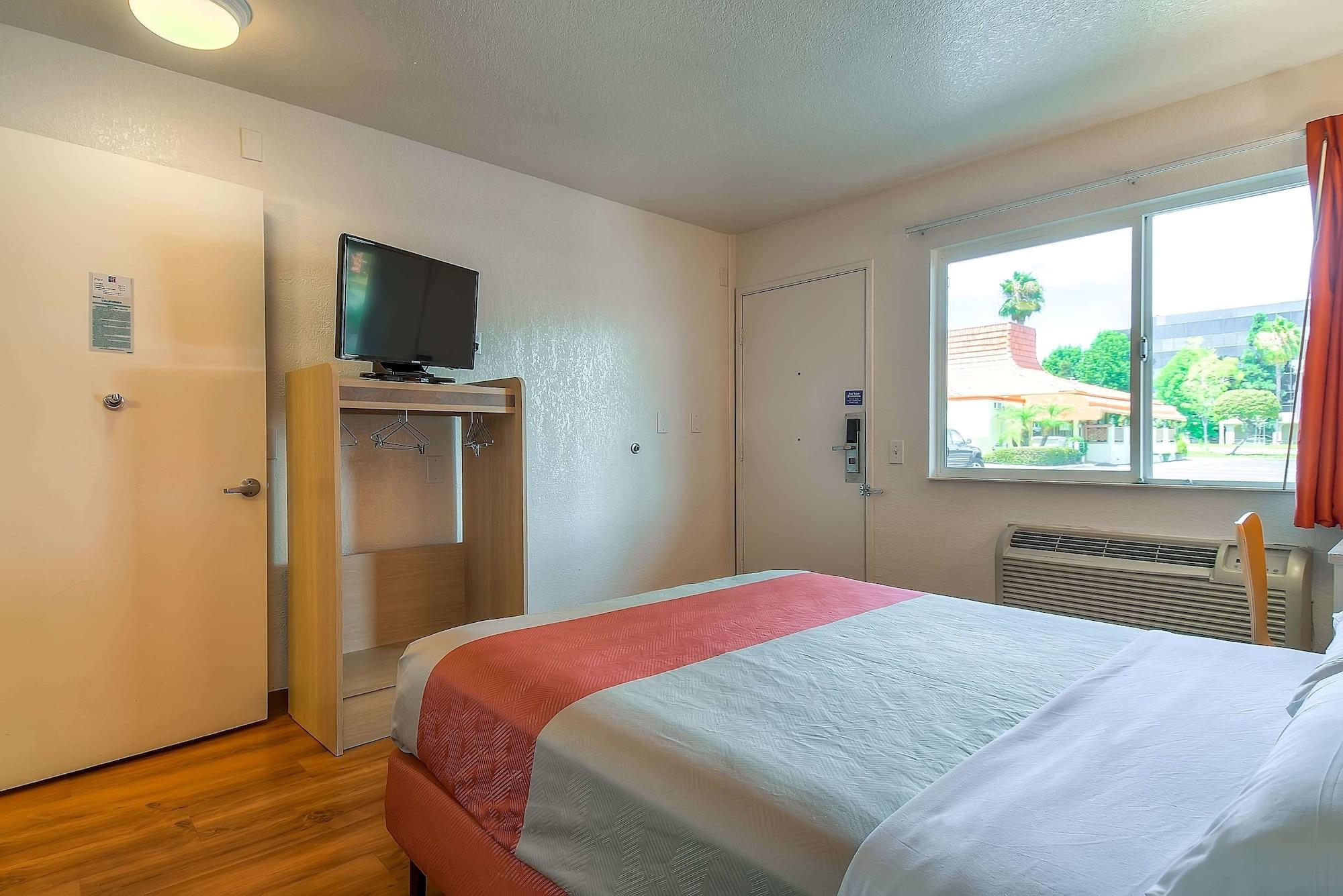 Motel 6-Westminster, Ca - South - Long Beach Area מראה חיצוני תמונה