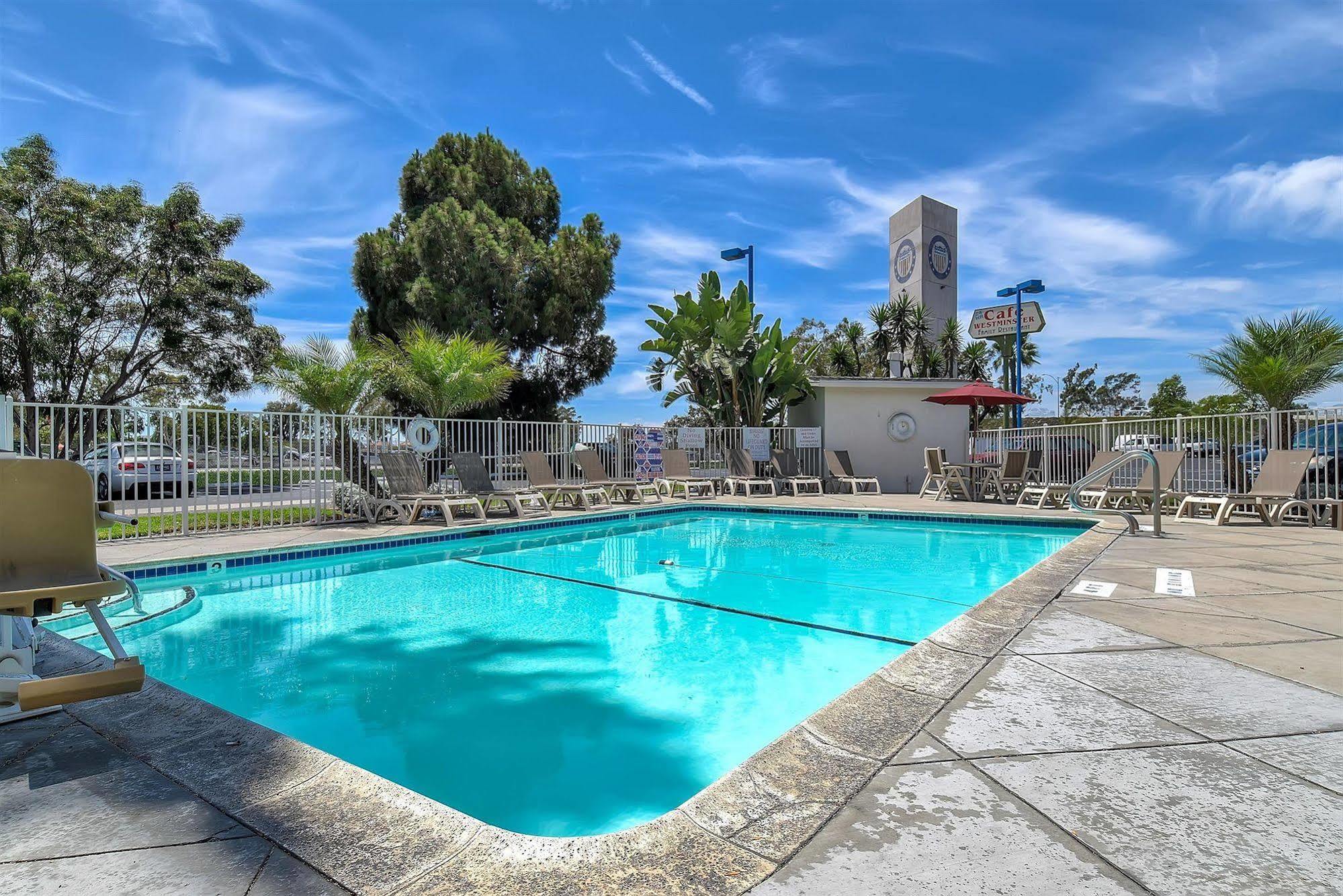 Motel 6-Westminster, Ca - South - Long Beach Area מראה חיצוני תמונה