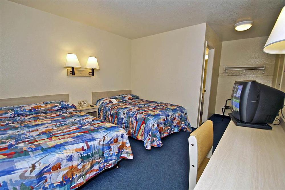 Motel 6-Westminster, Ca - South - Long Beach Area חדר תמונה